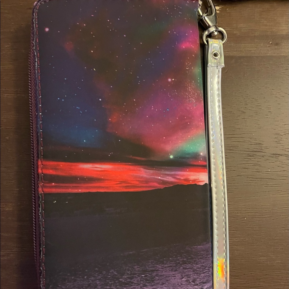 Three Different Wallets - image 6